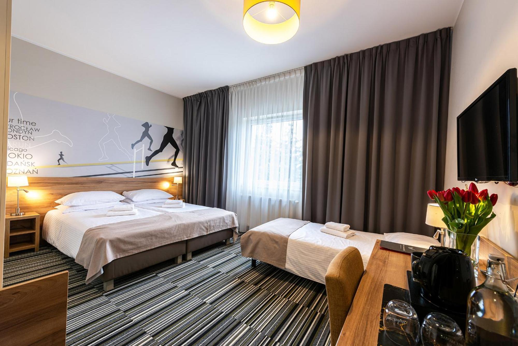 Hotel Maraton Szamotuły Eksteriør billede